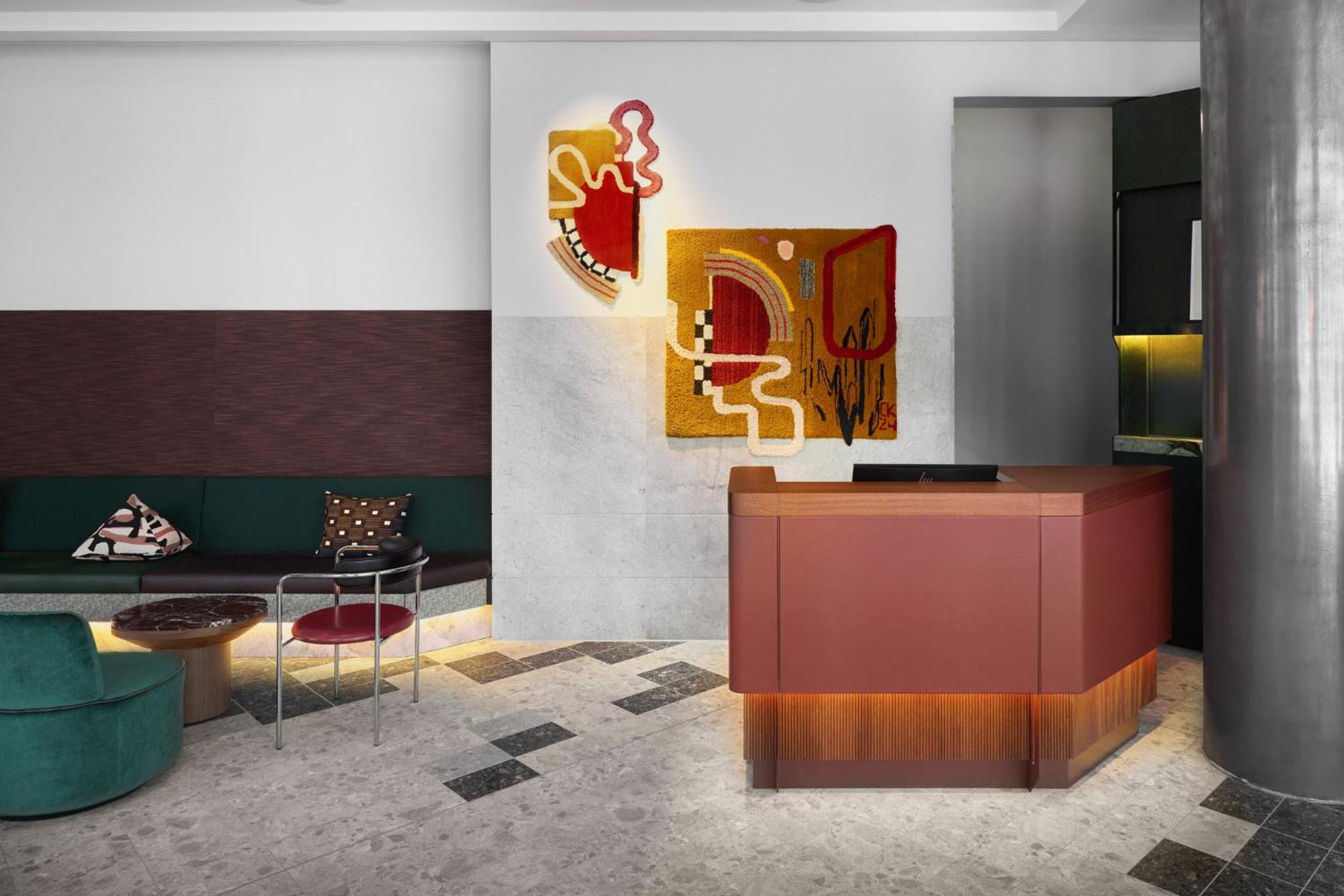 Отель Kimpton Main Frankfurt By Ihg Франкфурт-на-Майне Экстерьер фото