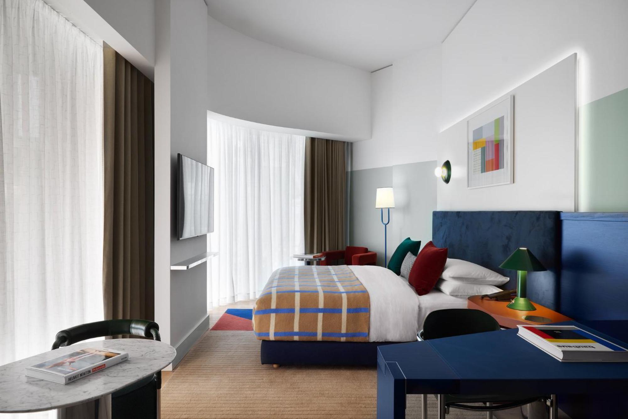 Отель Kimpton Main Frankfurt By Ihg Франкфурт-на-Майне Экстерьер фото