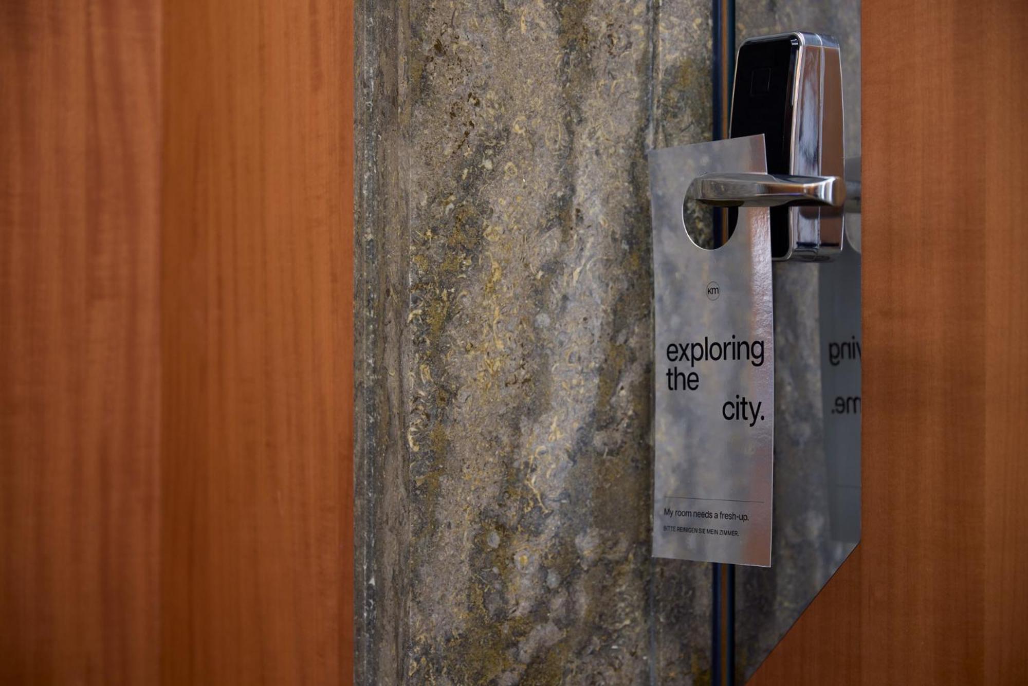 Отель Kimpton Main Frankfurt By Ihg Франкфурт-на-Майне Экстерьер фото